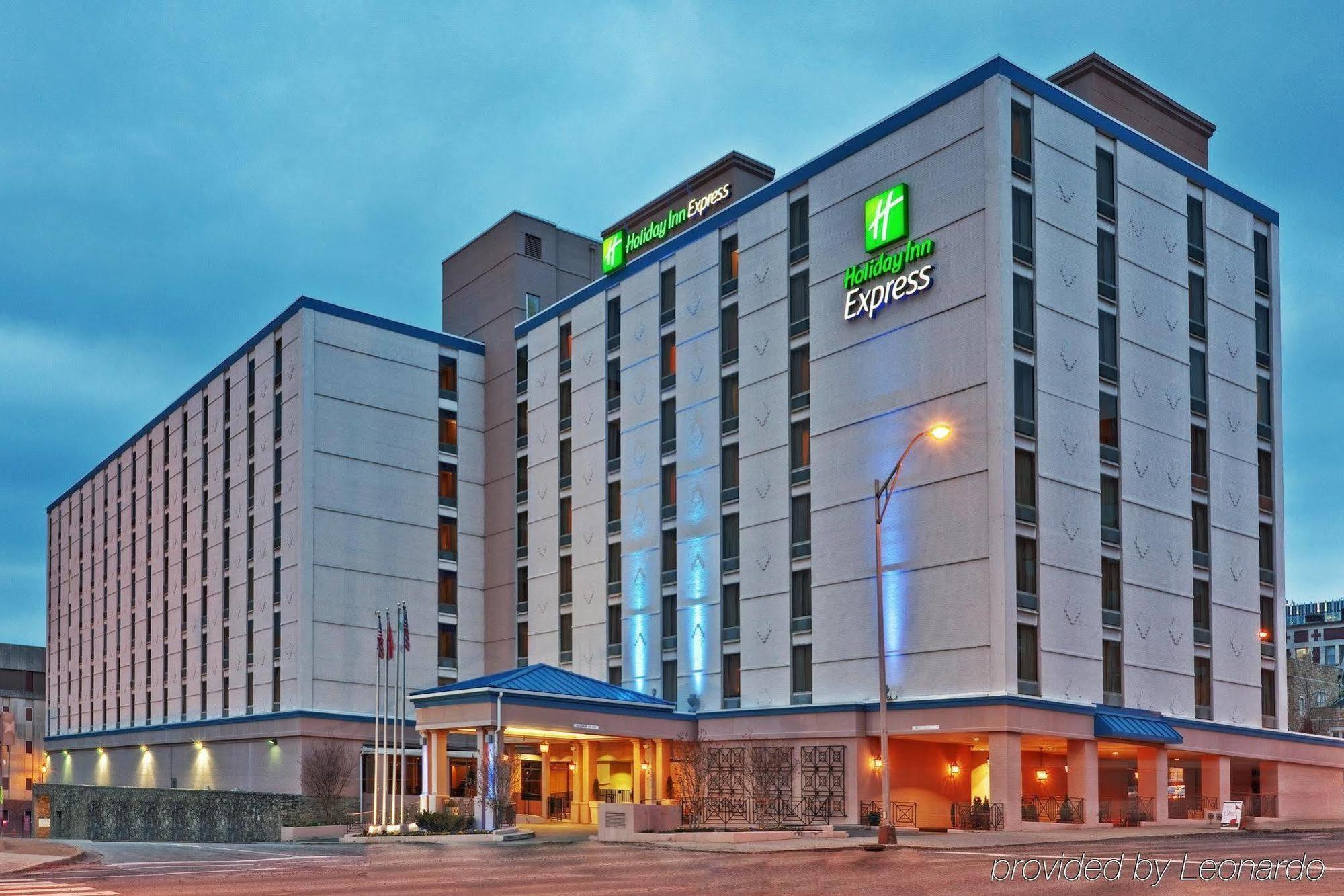 Holiday Inn Express Nashville-Downtown Conference Center, An Ihg Hotel Exterior foto